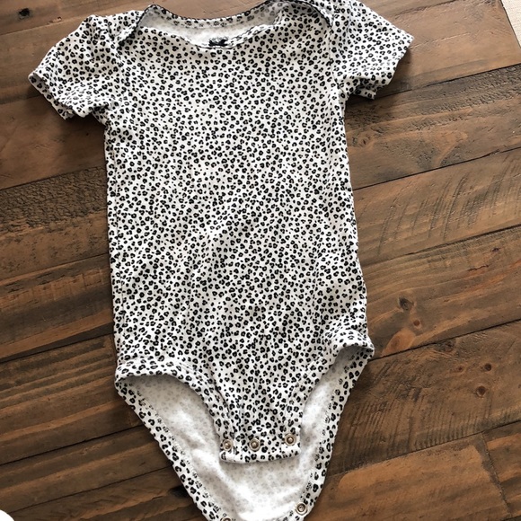 Bundle of clothes! - Picture 8 of 16